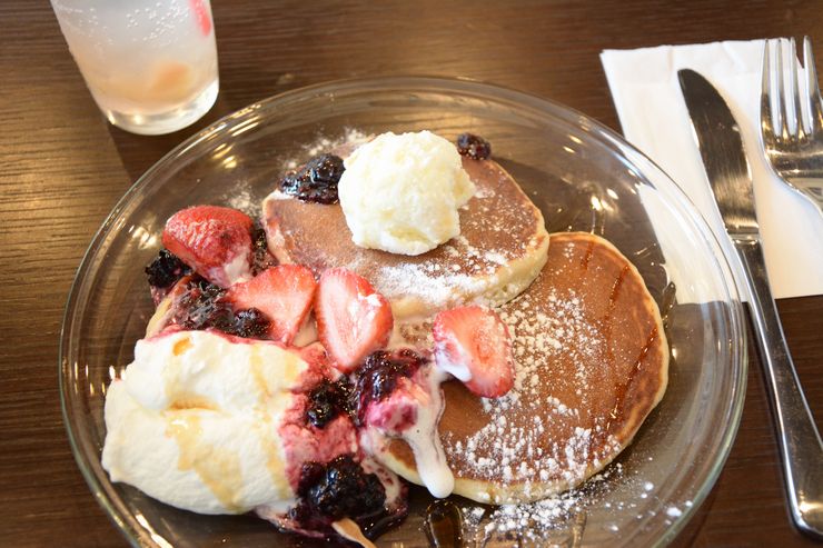 Jr堺市駅チカ クレープ パンケーキのお店 シュクレファリーヌウフ オープン当日に行ってみた さかにゅー