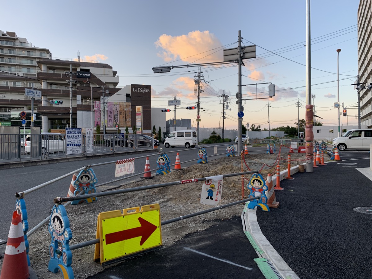 11 30完了予定 完成間近 堺市南区 三原台1丁交差点の道路改良工事 完成形がみえてきた さかにゅー