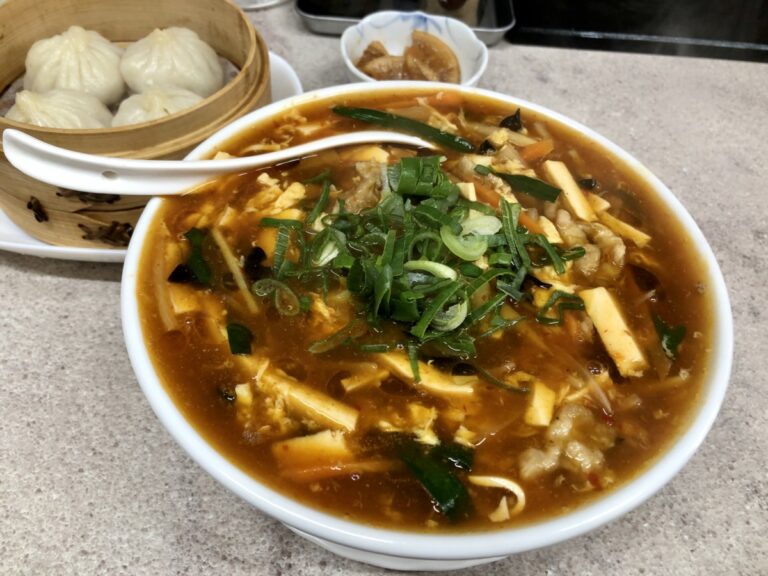 台湾　かつ㐂　サンラータン