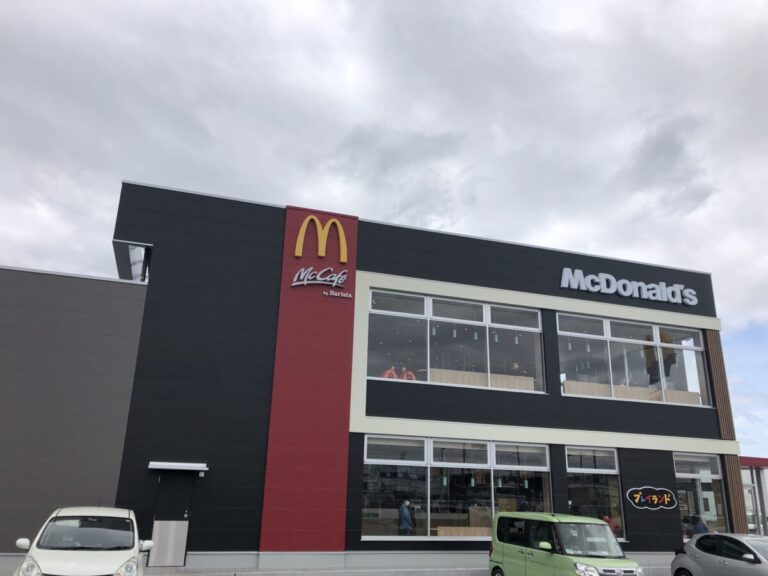 21 4 14オープン ついに クロスモール富田林の横に マクドナルド309富田林店 がオープンしましたよ さかにゅー