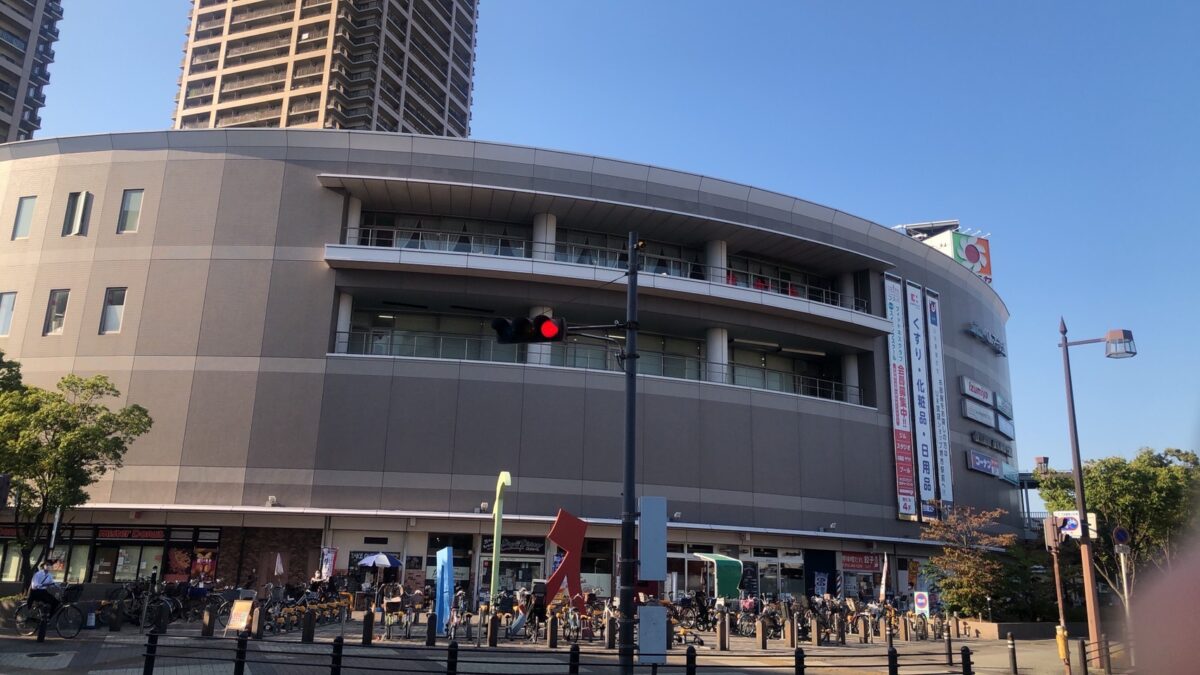 【リニューアル】堺市駅すぐ、ベルマージュ堺にある『やまさん阪本ミートデリカ』が改装工事中ですよ～！：