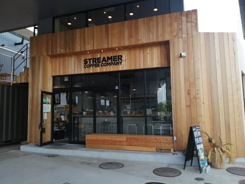 【祝オープン】富田林市・まさか⁉ガソリンスタンドの跡地がオシャレなカフェに♡『STREAMER COFFEE COMPANY TONDABAYASHI DINER』がオープンされました♪：