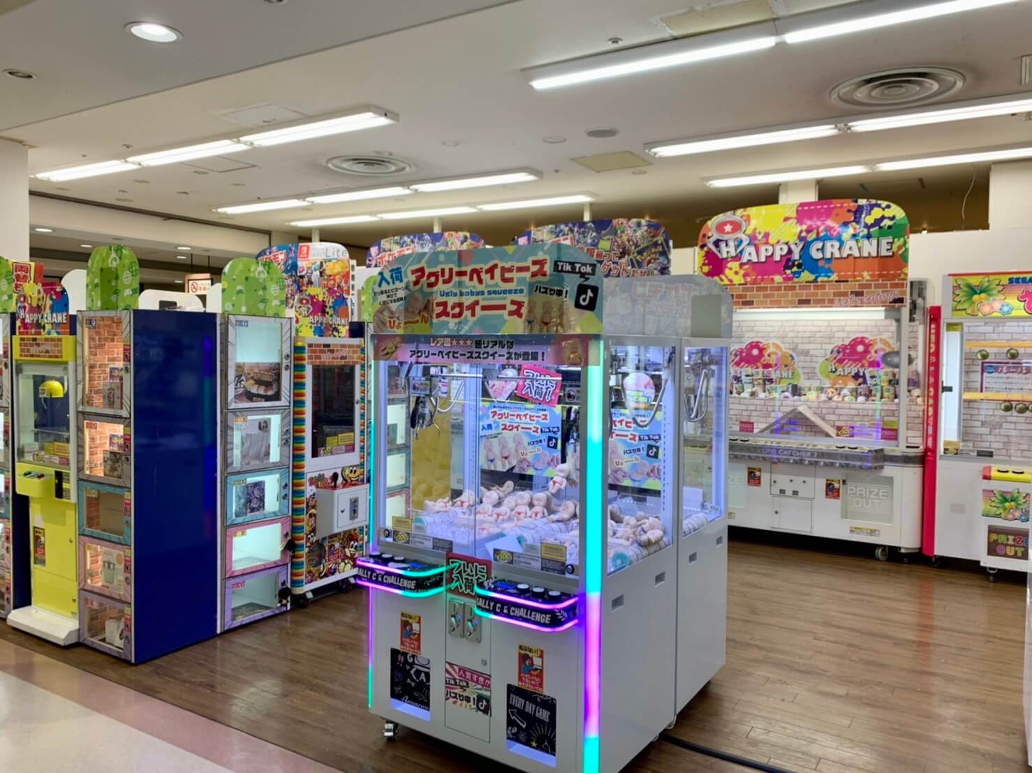 【祝オープン】堺市南区･サンピア本館2階にクレーンゲームなどが並ぶ『ゲームコーナー』がオープン！1000円ガチャもあるよ♪：
