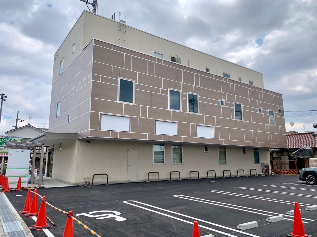 【新店情報】松原市･大堀堺線沿い★もうすぐ完成！クリニックビルSANYU3階に新規開院する歯科が判明しました♪：