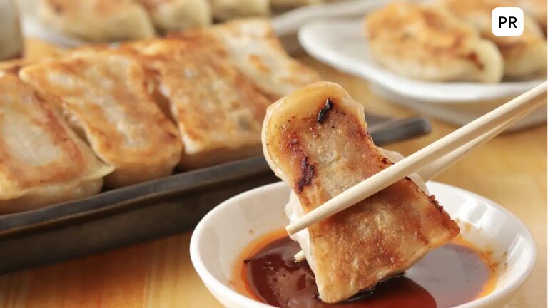 【手土産特集2024】堺の新名物!?大人気の〇〇の形をした餃子